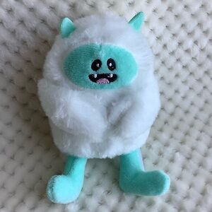 The Petting Zoo Plush Yeti Stuffed Animal Toy White and Teal